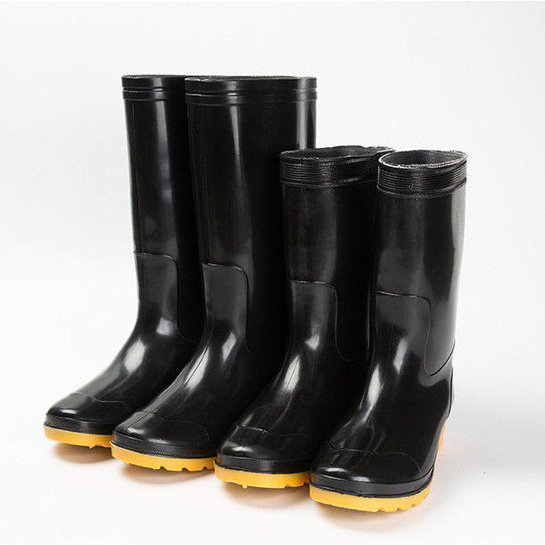 93eacb18-3347-4971-9c99-c4c10578814c_botas_de_wellington_de_pvc_industrial_negras_multialtura_antideslizantes_suela_amarilla.jpg